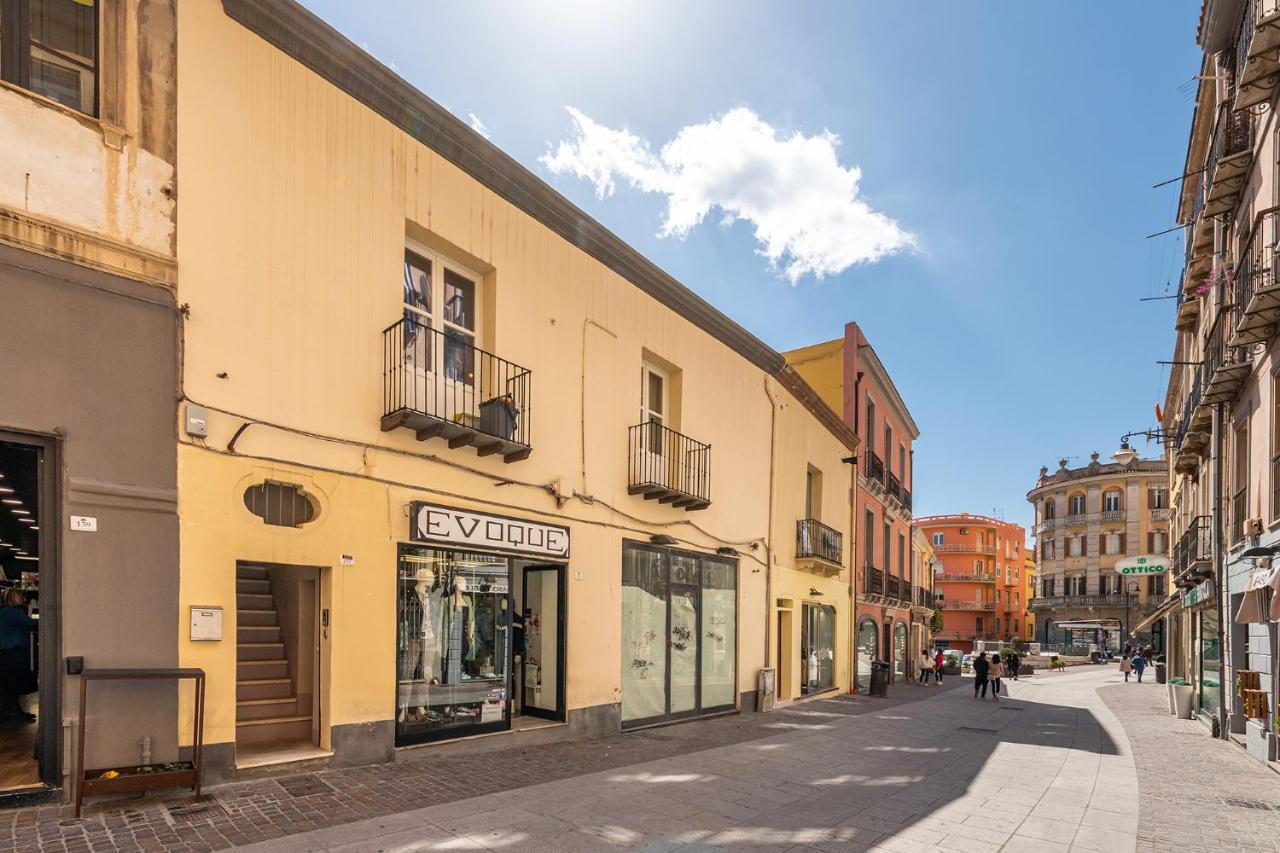 Promenade Boutique Rooms - City Centre Cagliari Buitenkant foto